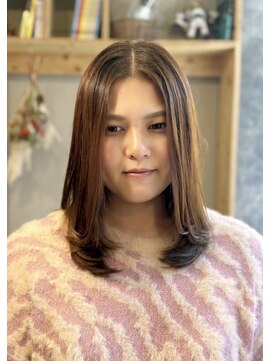 エル トゥー エフ(el two ef) ベージュ系カラー/レイヤーカット