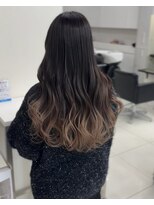 アライブ ハラジュク(ALIVE harajuku)&nbsp;グラデーションカラーバレイヤージュインナーカラー　ryota