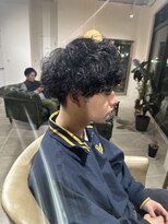 シラス(SiLasu)&nbsp;癖毛を活かしたメンズマッシュ