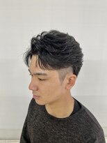 クオリス 上板橋店(QUALIS)&nbsp;社会人◎カットで作るフェザーショート毛流れ×好印象パーマ風