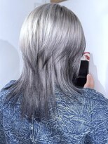 ブレイズヘアー(BLAZEhair) 【特殊カラー】ホワイト×ブラックローライト×ブリーチ3回