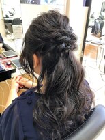 花やの前の美容室 山梨本店 お呼ばれヘアセット＊ハーフアップ