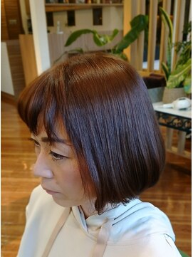 ヘアーデザイン サンライズ(Hair Design SUNRISE) 前下がりボブ