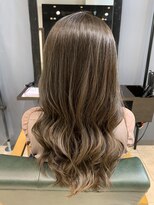 レナータ ヘア(Renata hair)&nbsp;艶髪ベージュ