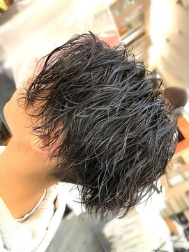 銀座マツナガ 浅草店 10代20代爽やか刈り上げツーブロックツイストスパイラルマッシュ
