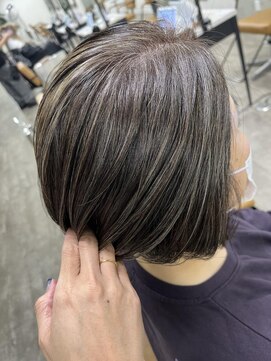 プライズ アイリス 池袋東口店(prize Iris) 白髪ぼかしハイライト20代30代40代￥15400