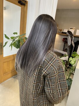 コミレ(COMILE) 透明感エアタッチバレイヤージュ