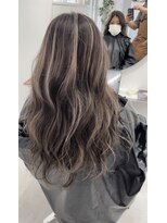 エラ(ELLA)&nbsp;大人ベージュコントラストhighlight