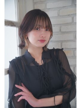 ニューヨークニューヨーク 阪急高槻店(NYNY) くびレイヤーエモージュ切りっぱなしボブウルフインナーカラー