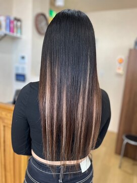 ミラシィ 成田(Mirashy) ハイライトカラーミルクティーベージュレイヤーカット