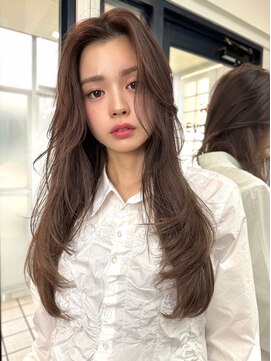 かきあげ前髪カーテンバングレイヤーカット韓国ヘア20代