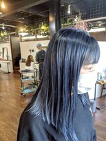 ヘアメイクボッカ(hair make Bokka)&nbsp;ブルーメッシュ×ストレートロング