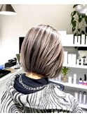 CIERA.バレイヤージュ×前下がりナチュラルボブ