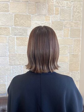 ヴァン カウンシル 川口店(VAN COUNCIL) 切りっぱなしボブ×ハイライト