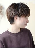 柔らかな丸みショートスタイル