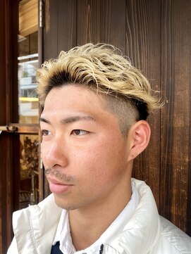 ヴァンガードマン 早稲田(vanguardman) スパイラルパーマ/ツーブロックスタイル