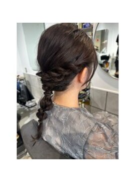 グラスバイネオリーブ 大倉山駅前店(grace by neolive) 大倉山/ヘアセット