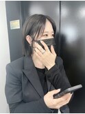 ダークグレージュ/切りっぱなしボブ