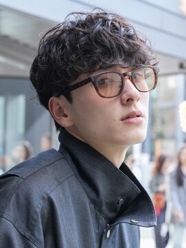 フィフス 天神大名(fifth) 天神シャドウパーマッシュウルフツイストスパイラルパーマ30代