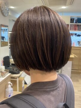 ジュイール(jouir) 三鷹ショートボブくびれショートイルミナカラー顔周りレイヤー