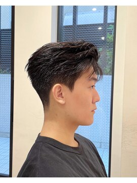 men's 韓国ヘア　刈り上げショート