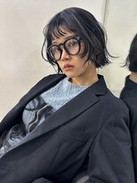 メイカ(MEIKA)&nbsp;【 オン眉 × ミニボブ × ダークグレージュ 】浅野美紀