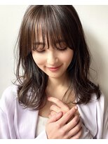 ハニーシブヤ(HONEY shibuya)&nbsp;20代30代大人かわいい簡単ラフウェーブ（徳永　りえこ）