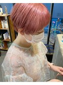 マッシュショート×ペールピンク