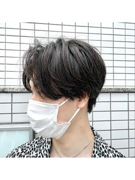 クオル 立川(QOL) ニュアンスパーマツイストスパイラルパーマセンターパート