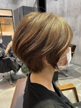 マム(ma'am) 大人ショート