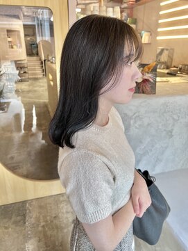 イル(iru) 【iru /谷町/上本町】赤みを抑えた色持ちアッシュブラウン♪