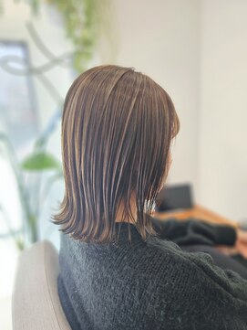 ツナグ(TSUNAGU) ☆切りっぱなしボブ×ハイライトカラー☆