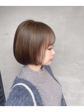 フリー(FREEY) ミニボブとペールグレー