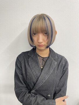 ダーツ(darts) "darts マツダレン" 【ハイトーンボブ×デザインカラー】