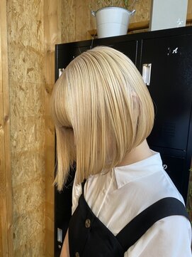 アフターニュース 新潟(afternews) ボブ/ブロンドベージュカラー/ブリーチ/ダブルカラー/駅南