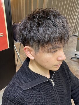 ハルクファースト 札幌(HRK 1st.) 札幌大通りメンズショートカット波巻きツイストスパイラルパーマ