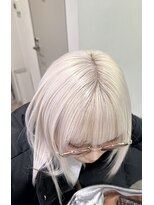 モニカ 原宿店(MONIQA)&nbsp;ホワイト