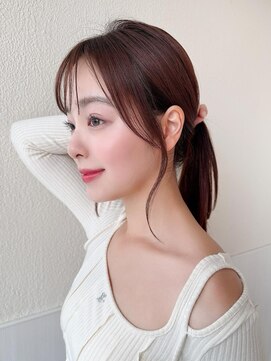 ラルユー 金山(LallYou) 20代に人気!顔周りの後れ毛がかわいいシャギーレイヤーロング