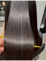 ルスリー 横浜店(Lsurii)&nbsp;横浜駅/髪質改善縮毛矯正/黒髪/小顔