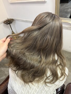 フルアヘッド(FULL A HEAD) ヘーゼルベージュ