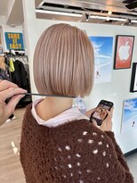 ヒビヲ(HIBIO)&nbsp;横浜ボブケアブリーチダブルカラータッセルボブベージュカラー
