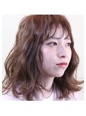 毛先の外ハネとナチュラル波ウェーブ