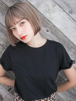 ルティア(Lutia)&nbsp;ダブルカラー 顎ラインボブ 簡単スタイリング