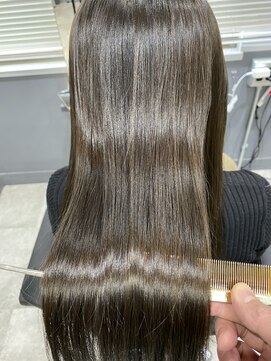 ジーナ 勝どき(Zina) デザインカラー/くびれヘア/似合わせカット/アースカラー[丸山]