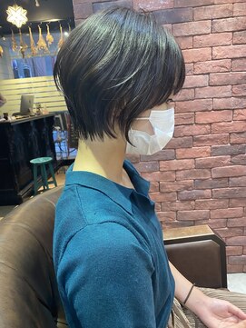 ルオージア(Luogia) 大人ショート