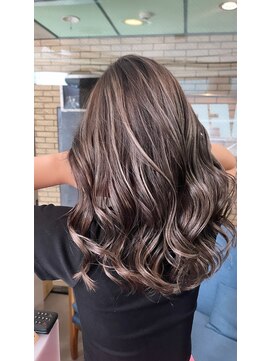 ラフ(LAFF) #黒髪#ボブルフ#ネビージュ#小顔#ワンレン