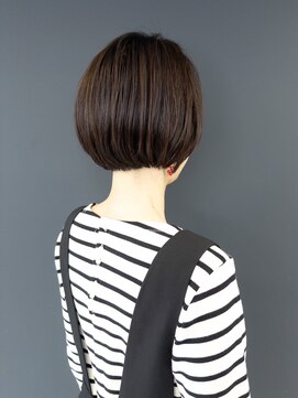 グーシップ(GOO/SYIP) ステップボーンカット