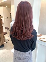 ヘアデザイン ソラ(Sola) 鮮やかチェリーピンクピンクブラウン×大人ロングウェーブ