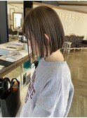 大人可愛いショートボブ白髪ぼかし20代30代40代/大分