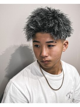 ルースト 京都四条大宮店(ROOST) メンズ/メンズサロン/センターパート